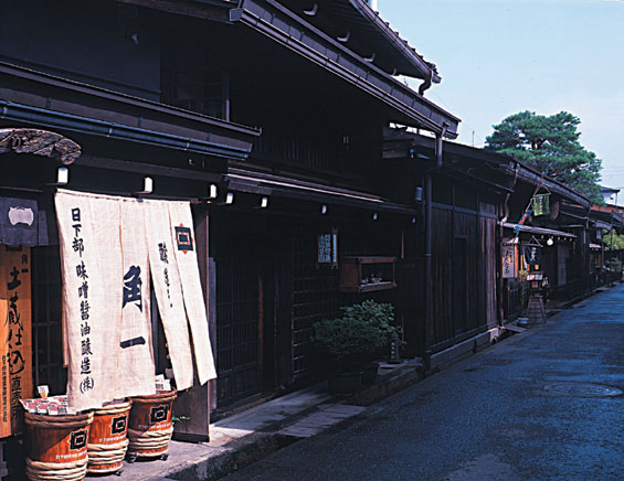 日下部味噌醤油店